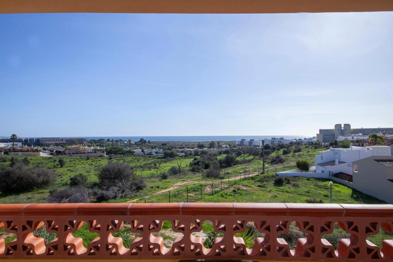 Apartment B47 - Walkway Beachview Place *