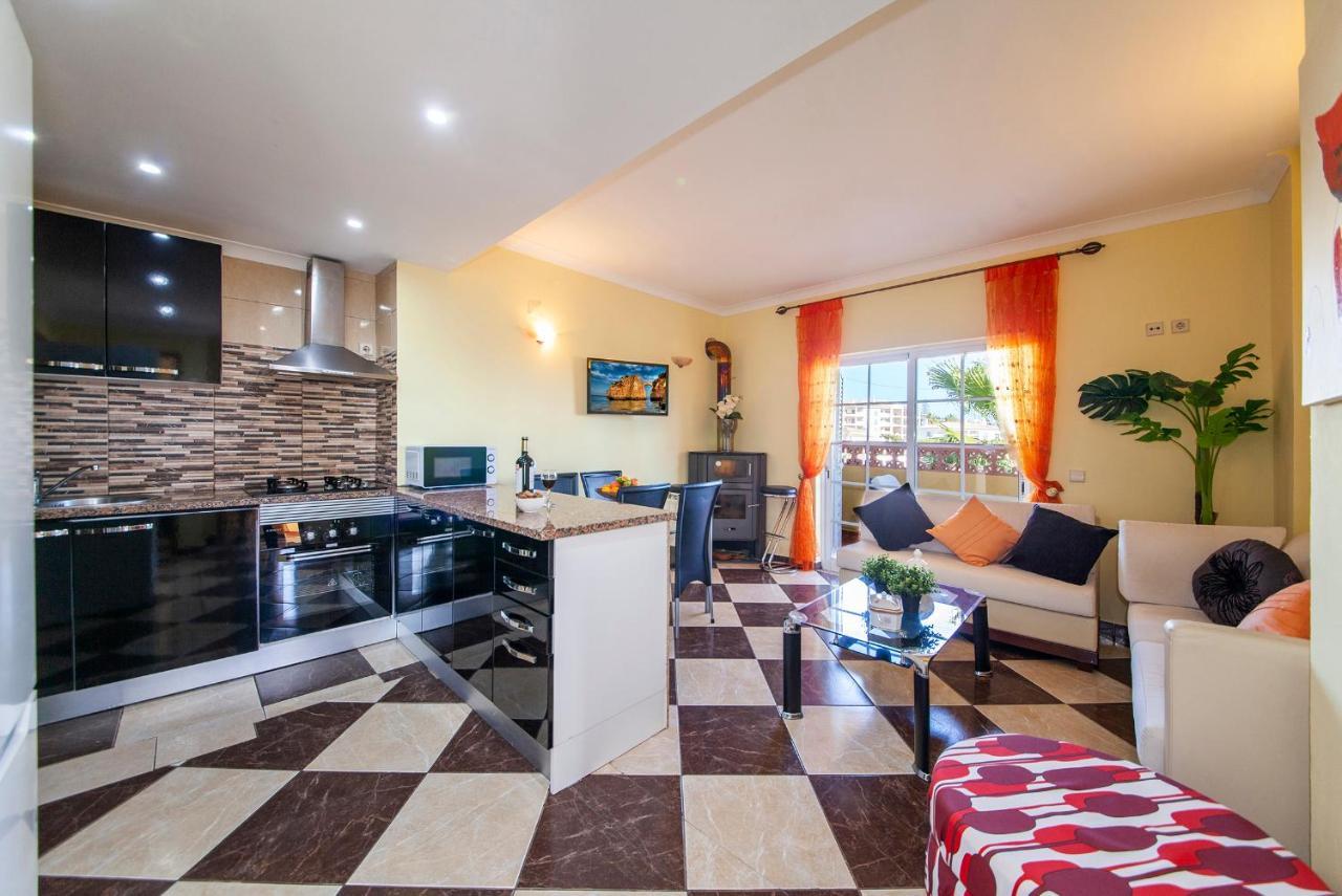 B47 - Walkway Beachview Place Apartment *